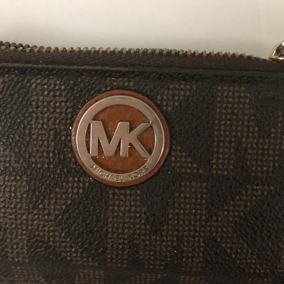 Michael Kors Coinpounch - Picture 2 of 7